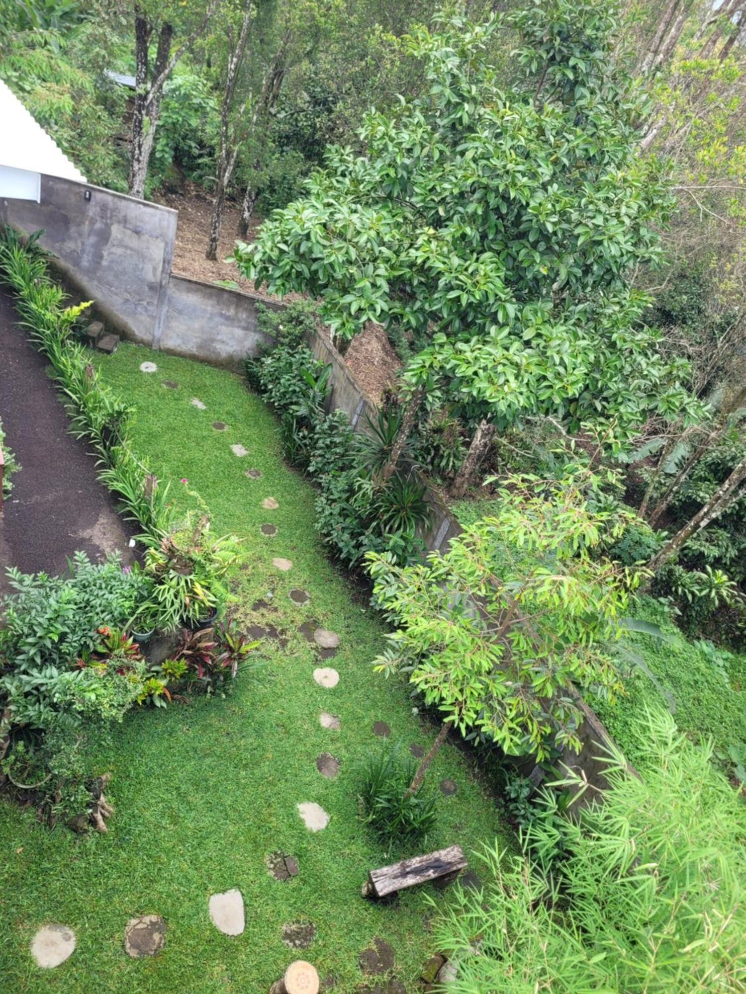 Umah Yugadi Bali Munduk Exterior foto