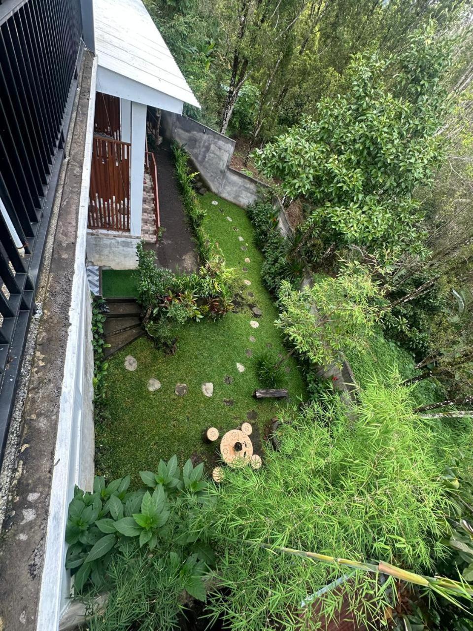Umah Yugadi Bali Munduk Exterior foto